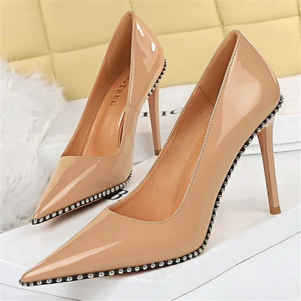 High Heels Pumps Lady Rivets Nude Low Heels Fetish Nightclub Slim Fit Party