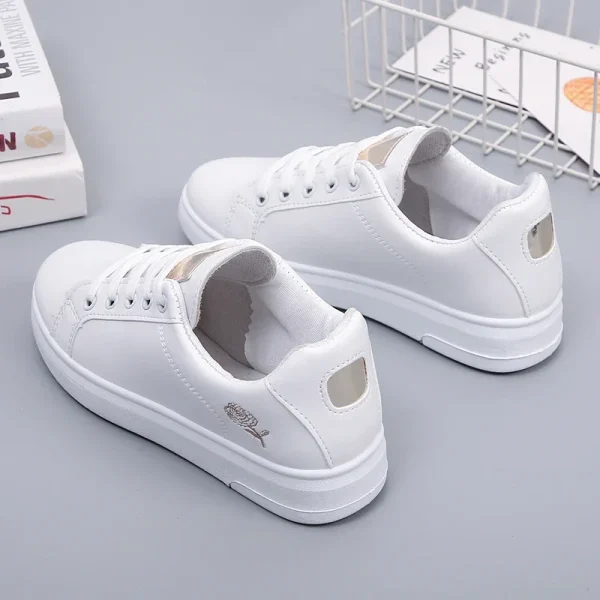 Women Casual Shoes New Woman White Sneakers Breathable Flower Lace-Up Female Sneakers