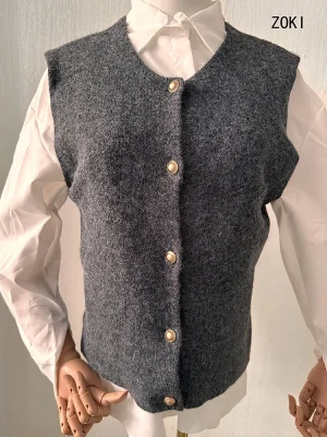 Gold Buttons Cardigan Vests Women Vintage Simple Sleeveless Gray Knitted Jackets Vest