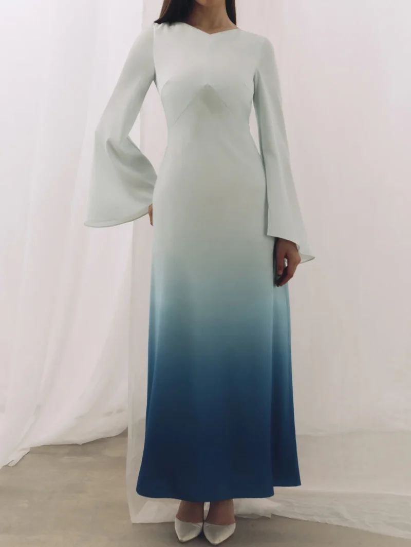 Elegant V-neck Long-sleeve Women Muslim Dresses Bell-sleeve Gradient-colored Maxi dress - Image 2
