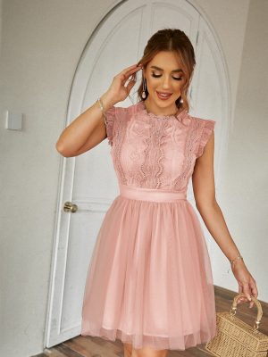 Women’s Summer Short Sleeve Lace Tulle Elegant Dress with Round Neck