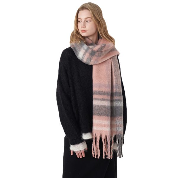 Women's Classic Retro Cashmere Plaid Winter Scarf - Image 4