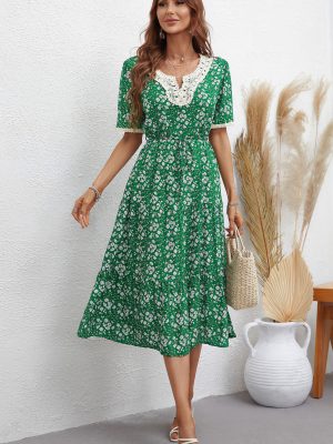 Women’s Printed Slim A-Line Dress – Elegant Fitted Dress