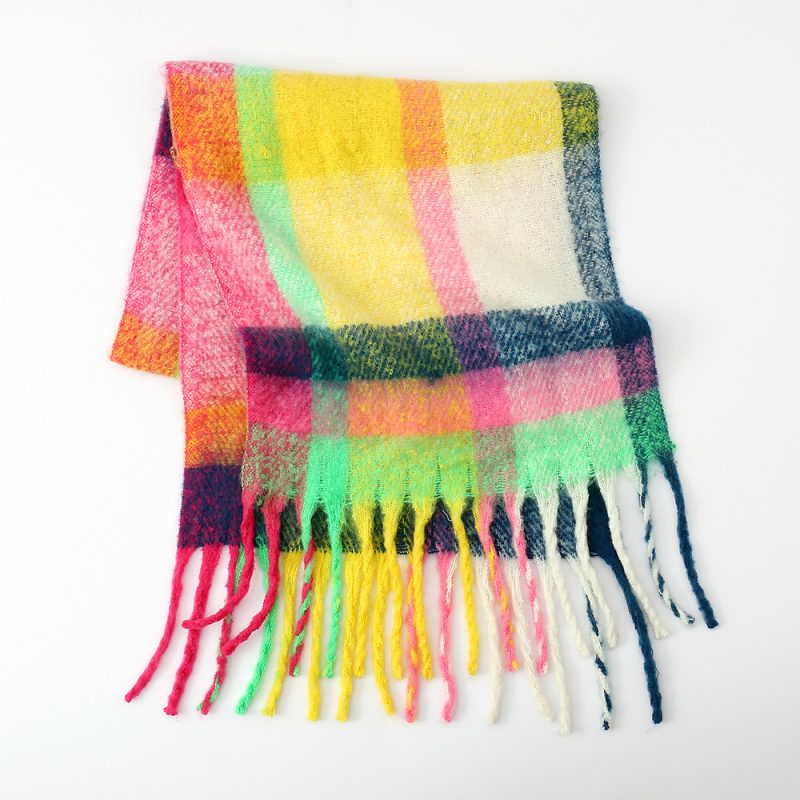 Women’s Autumn Winter Thickened Plaid Scarf, Warm Yarn Tassel Shawl