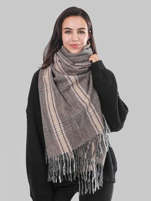 Women’s Vintage Plaid Barbed Fringe Autumn Winter Scarf