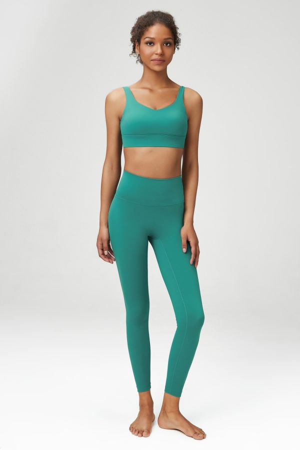 Women’s Lycra Yoga Suit – Two-Piece Sports Fitness Outfit for Workouts - Image 5