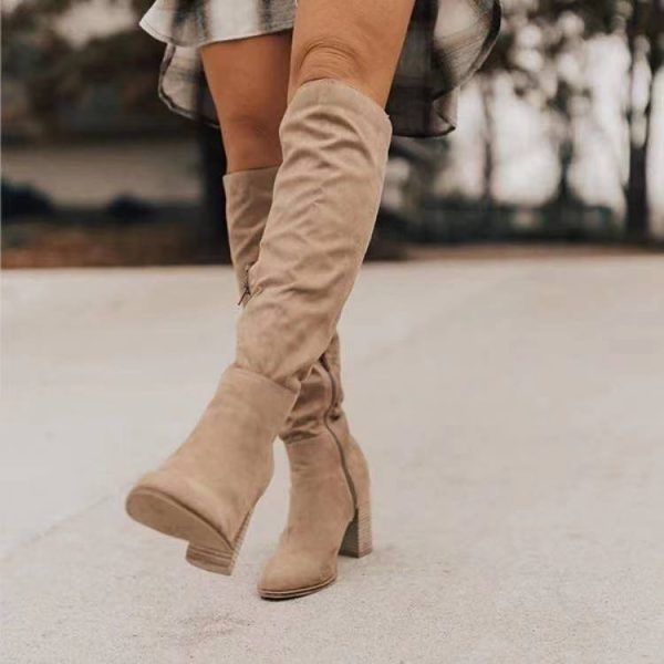 Plus Size Suede Chunky Heel Boots for Women - Image 4