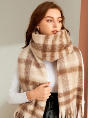 Fashionable Thickened Plaid Scarf for Women – Autumn & Winter