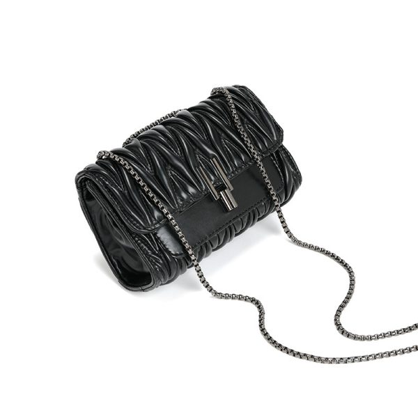 High-Grade Pleated Chain Lock Bag