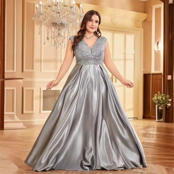 Plus Size V-Neck Fishtail Cocktail Evening Dress - Image 3