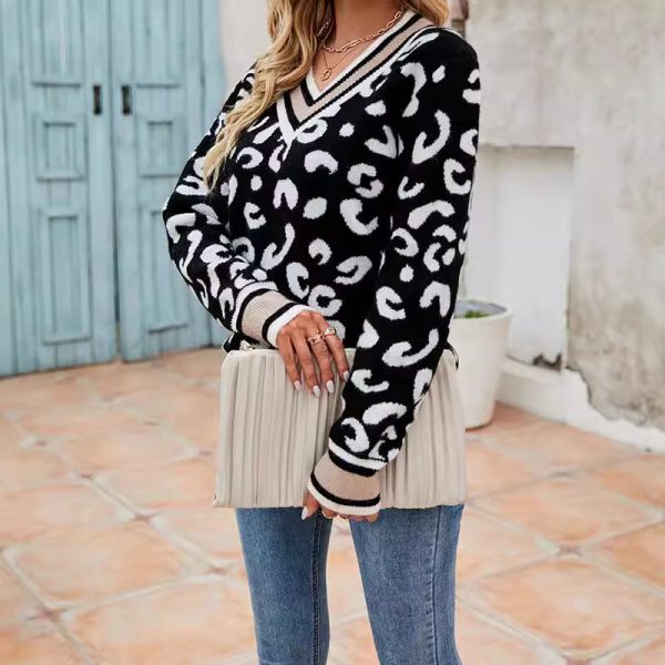 Autumn Winter Striped V-Neck Leopard Print Knitted Sweater - Image 3