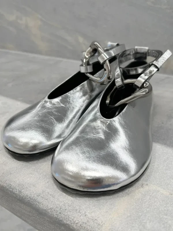 Women's Flat Ballet Shoes New Metal Buckle Large Mary Jane Single Shoes - Image 12