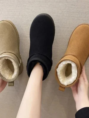 Snow Boots Women’s Short Tube Thickened Cotton Shoes Non-slip Winter New Shoes