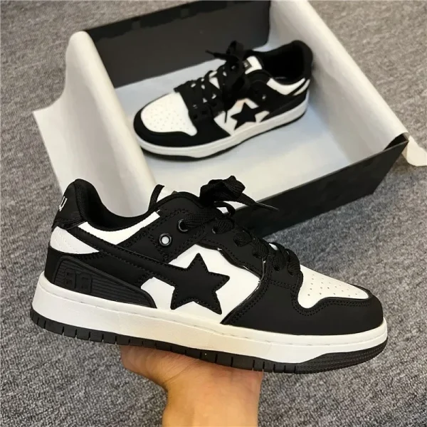 Women's Sports Shoes Flat Sneakers Casual Street Couple Shoes Skateboard Shoes - Image 2