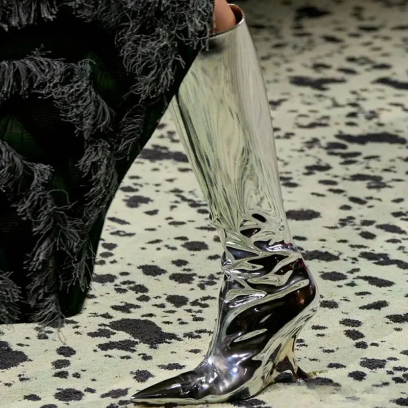 Winter New Pointed Slope High Heel Knee Long Boots, Lacquer Leather Side Zipper Fashion - Image 4