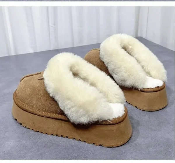 Women's Thickened Fleece-lined Snow Boot Slippers Increased Heel High Top Fluffy Drags Rubber Outsole - Image 4