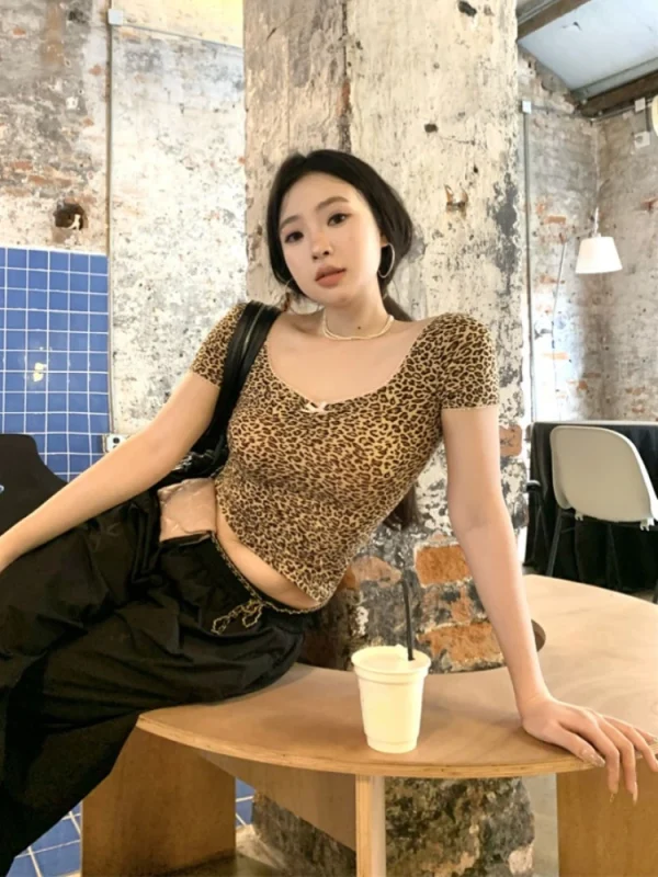 Basic Outwear Vintage T-shirt Korean Fashion Casual Sexy Backless Tops Chic - Image 4