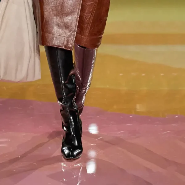 High Heel Knee Long Boots with Lacquer Leather Stone Pattern Side Zipper Large Women's Boots - Image 3