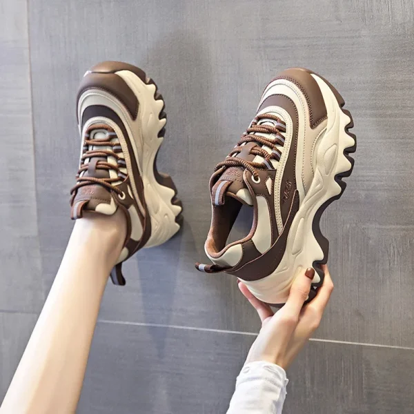 Fashion Height Increasing Thick Bottom Spring Platform Leather Woman Chunky Sneakers - Image 3