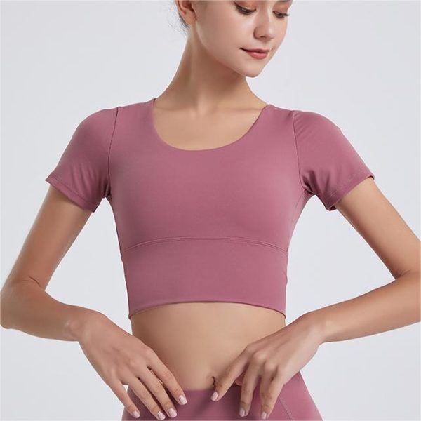 Spring Summer Yoga Wear Women Tight Fitting Sports Top with Chest Pad