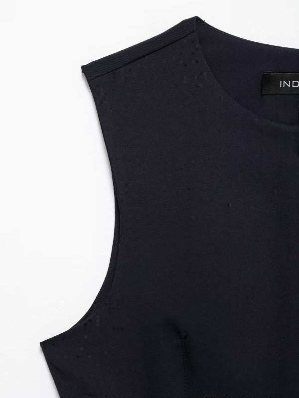 Round Neck Slim Fit Sleeveless T-Shirt Top for Women - Image 3