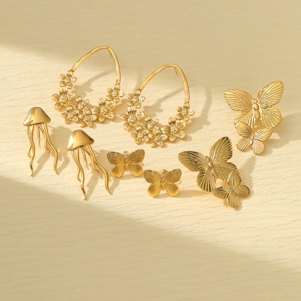 Summer Butterfly Titanium Steel Earrings Women Light Luxury Floral