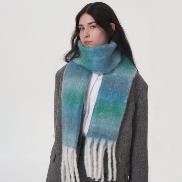 Thick Retro Gradient Wool Blended Scarf for Women - Autumn & Winter