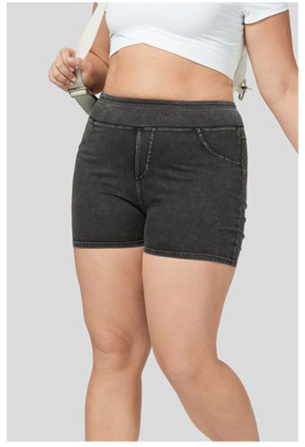 Plus Size Denim Yoga Shorts for Women - Image 2