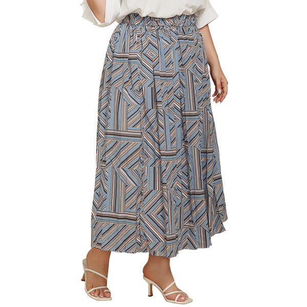 Plus Size Abstract Print Maxi Dress with Pleated Skirt - Image 5