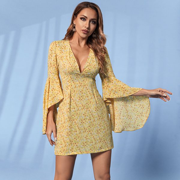 Popular Printed Waist-Controlled Low Cut Romantic Bay Sleeve Dress