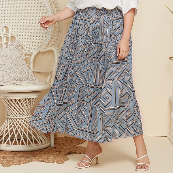 Plus Size Abstract Print Maxi Dress with Pleated Skirt