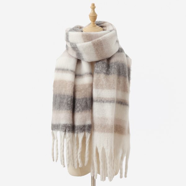 Women’s Colorful Plaid Tassel Mohair Circle Yarn Scarf - Image 2