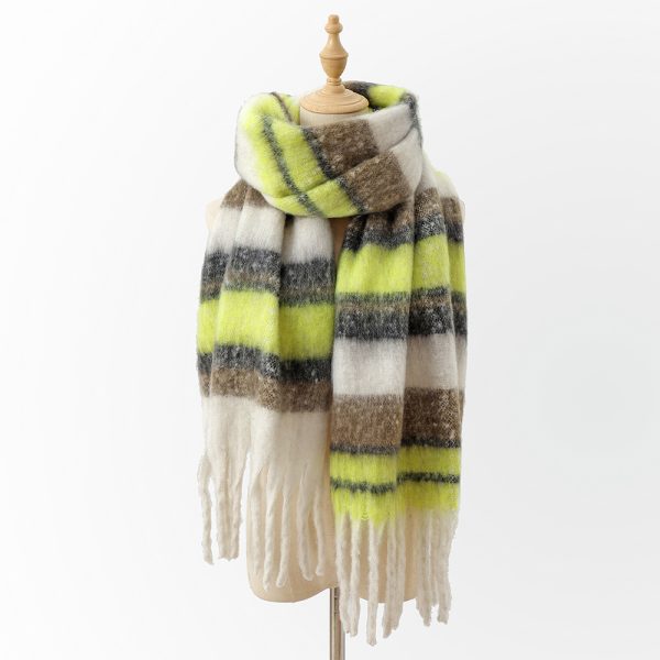 Women’s Colorful Plaid Tassel Mohair Circle Yarn Scarf - Image 4