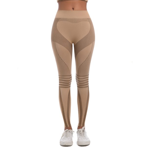 Seamless Knitted Yoga and Outdoor Sports Pants Set for Women - Image 3