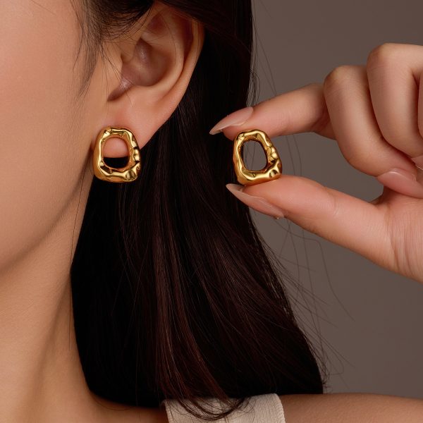 Texture Stainless Steel Earrings Retro High-Grade Hollow Out Cutout 18K Gold Titanium Steel Earrings Ornament - Image 6