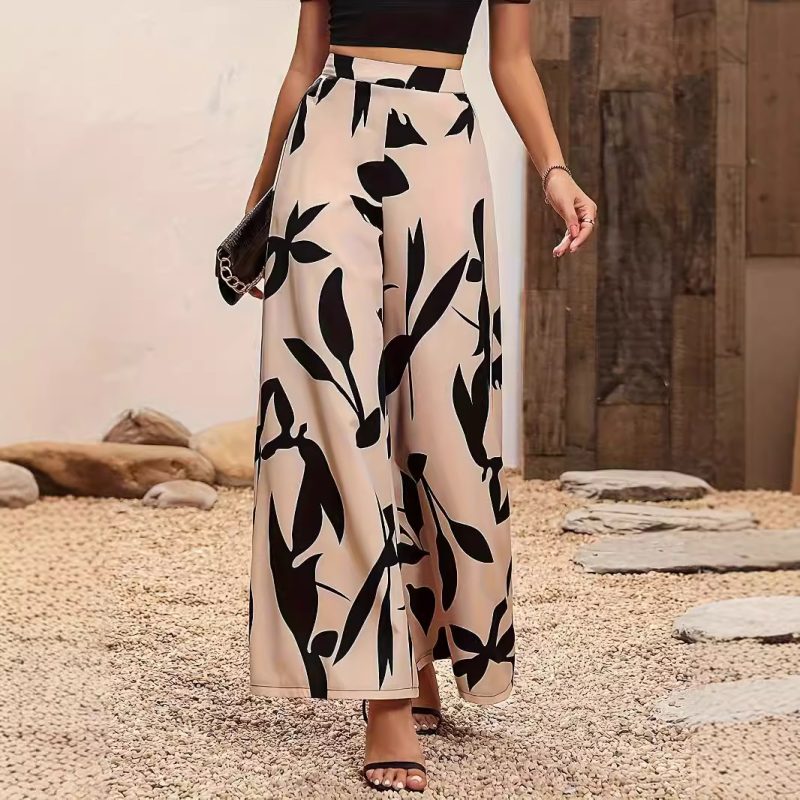High-Waist Leaf Print Wide-Leg Pants