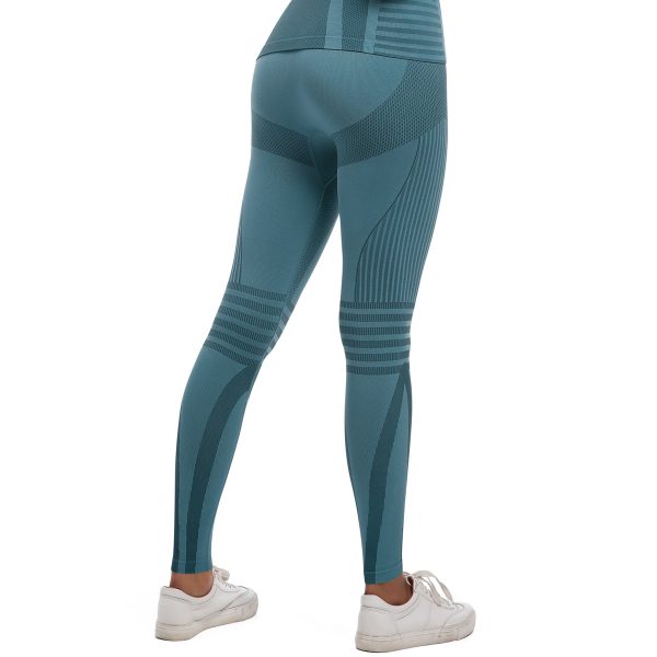 Seamless Knitted Yoga and Outdoor Sports Pants Set for Women - Image 2