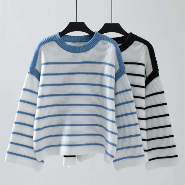 Loose Round Neck Black & White Striped Knitted Sweater for Women - Image 3