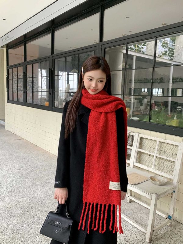 High-Grade Wool Scarf for Women - Thickened Fleece Warmth - Image 4