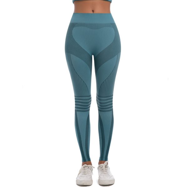 Seamless Knitted Yoga and Outdoor Sports Pants Set for Women