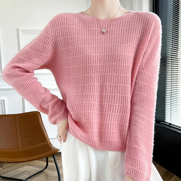 winter new women's sweater  merino wool round neck - Image 3