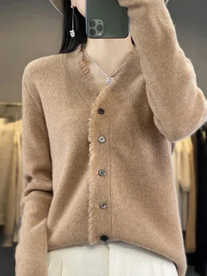 Cashmere sweater women’s V-neck cardigan warm bottom knit shirt