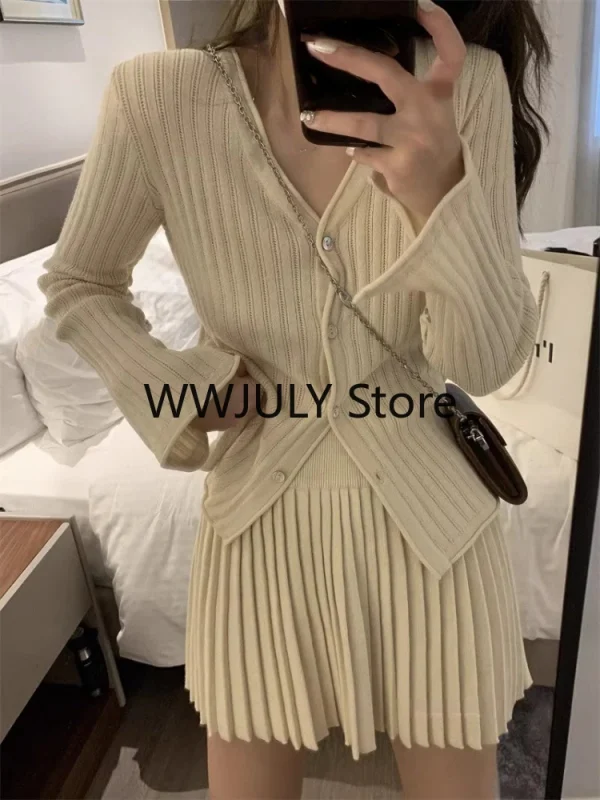 Knitted Suit for Women Korean Slim Short Cardigan Top - Image 2