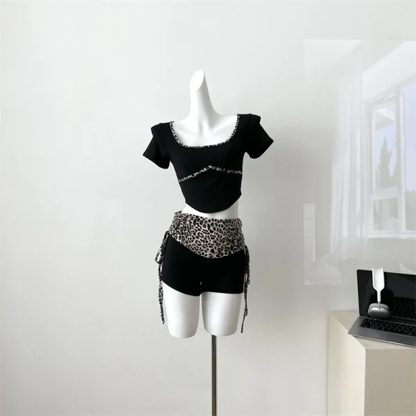 Vintage Leopard Shorts Sets Casual Crop Tops - Image 4