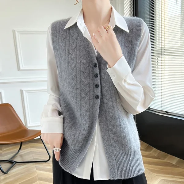 wool vest women's V-neck knitted vest sweater fashion - Image 2