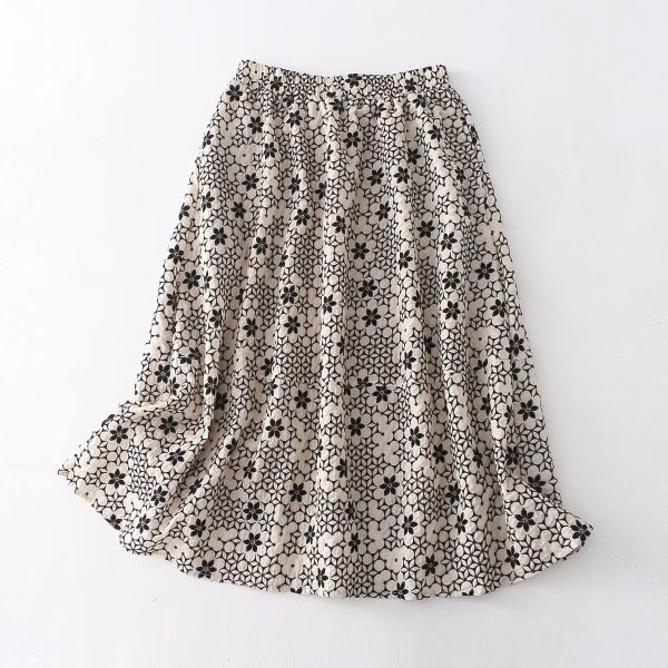 Women's Floral Embossed Midi Skirt