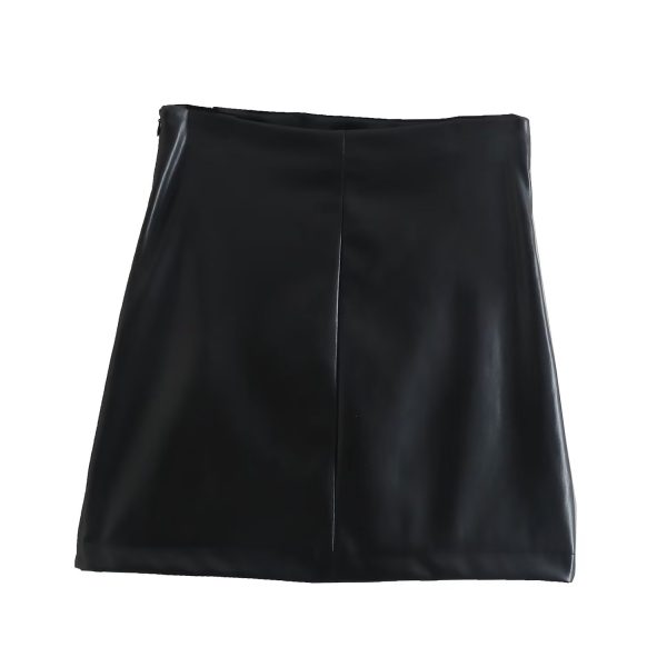 Fashionable Faux Leather Mini Skirt - Image 3