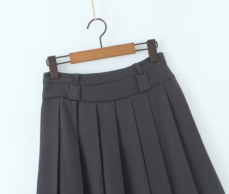 High Waist Gray Pleated Skirt - Image 4