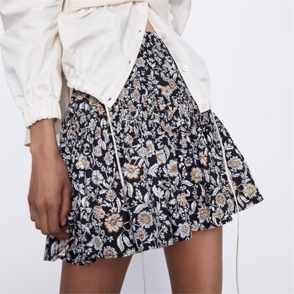 Retro Printed Mini Skirt