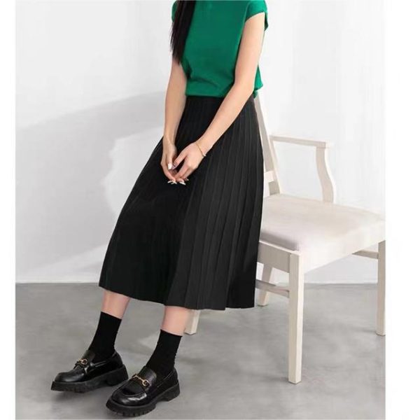 High Waist Knit Pleated Skirt